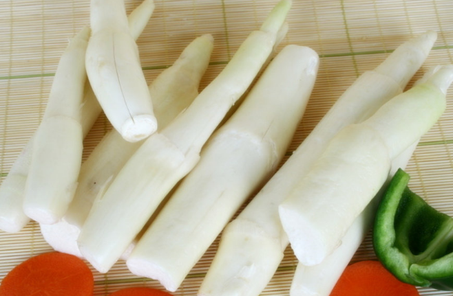 建一座200噸的茭白冷庫，冷藏保鮮庫